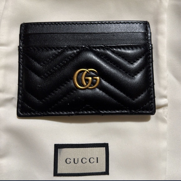 Gucci- Black GG Marmont Card Holder - Picture 1 of 2